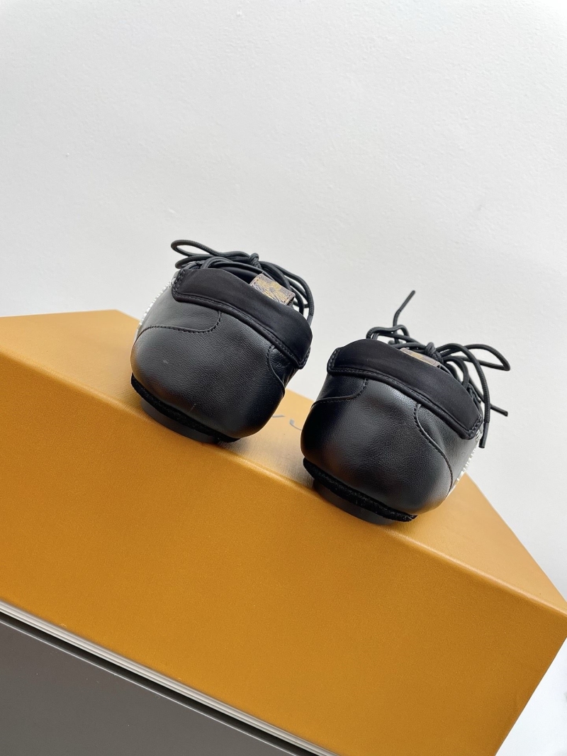 l0vis Vvtt0n trainer sneaker